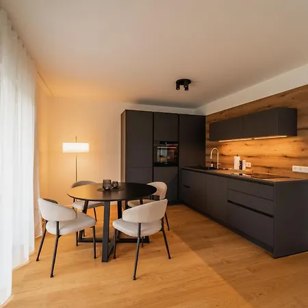 Bay 12° Boutique Am Chiemsee Appartement Übersee